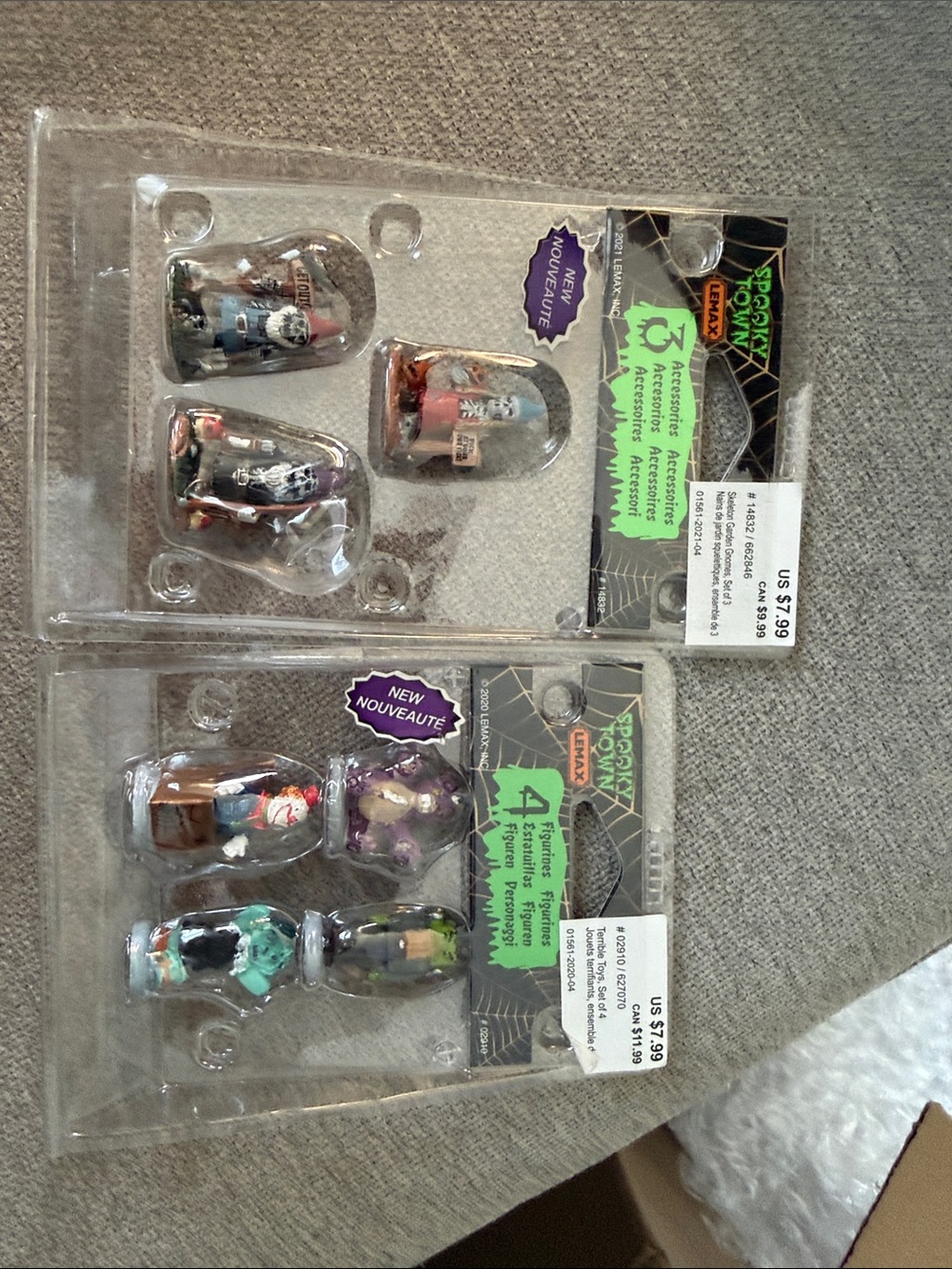 Monster Mini Figure Accessory Pack - Black & Purple - Unknown Brand
